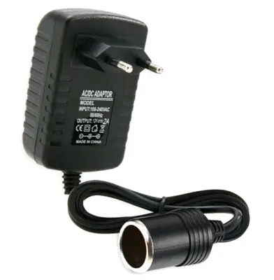 Univerzalni strujni adapter 230V na 12V auto utičnicu