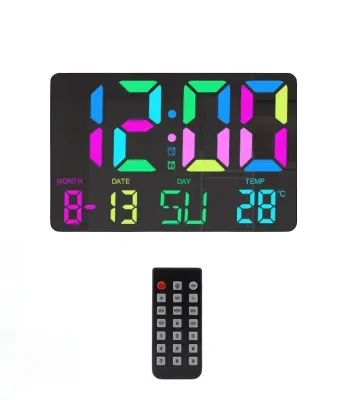 Digitalni sat s RGB LED zaslonom, funkcijom odgode i automatskim senzorom svjetla Crna