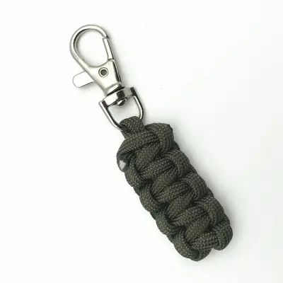Vanjski Paracord privjesak za ključeve sa značajkama za preživljavanje boja trave