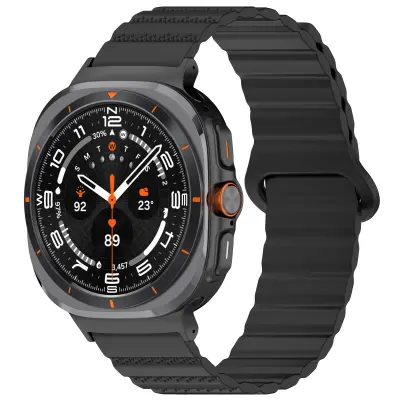 Samsung Galaxy Watch Ultra Dotted Magnetic Strap Crna