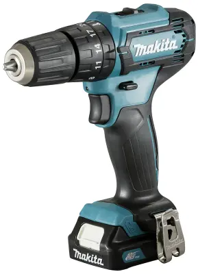 Makita   2-brzinsko bežično udarno bušilica  uključujući punjač