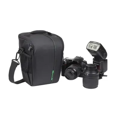 Torbica RivaCase Green Mantis 7440 (PS) SLR Case Black
