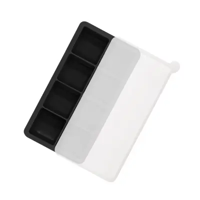 8-Slot Square Silicone Ice Cube Tray with Lid Crna