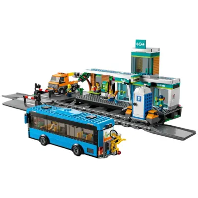 LEGO City 60335 Željeznička Stanica
