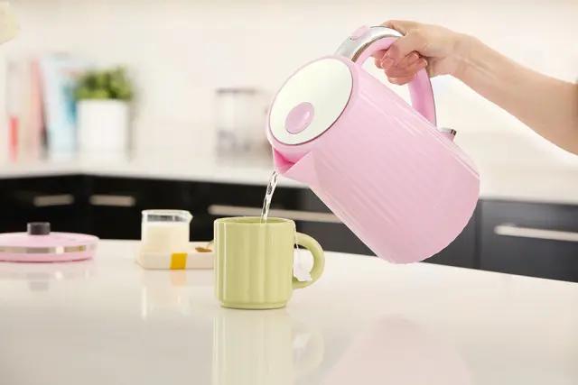 Kuhalo za vodu Russell Hobbs 27362-70 Eden Raspberry | Big Bang – Kupi ...