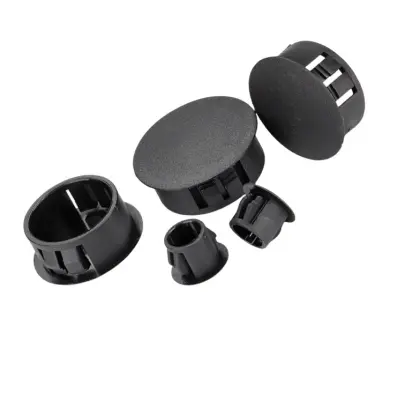 40mm Crni čepovi za rupe za namještaj (Pakiranje od 10) Crna