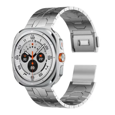 Vrhunski magnetski remen od nehrđajućeg čelika za Galaxy Watch 7 Srebrna