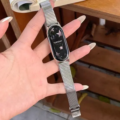 Elegantni remen za sat s kopčom za Xiaomi Band 8/9 Srebrna