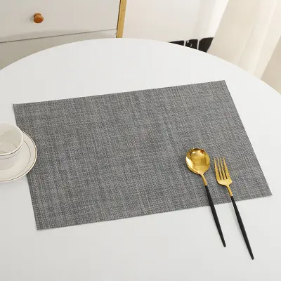 Set od 6 podmetača, 30x45 cm, miješane boje Srebrna + Crna