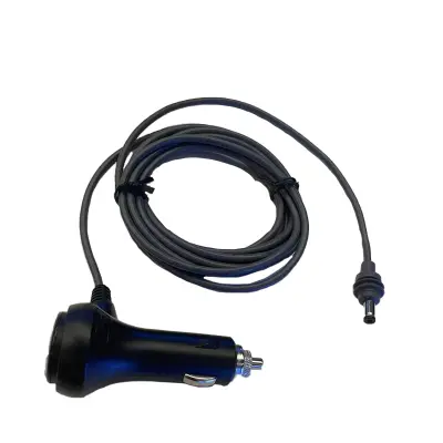 TR-69B Adapter za auto upaljač s digitalnim zaslonom Crna