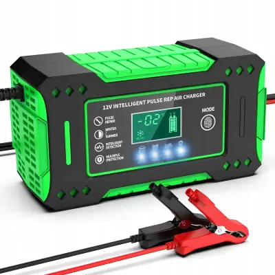 12V pametni LCD mikroprocesorski punjač baterija 6A 100Ah