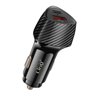 Punjač za automobil 48W USB-C + USB brzi punjač dizajn od karbona