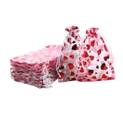Vrećice od organze sa srcem od zlatne folije 13x18cm (50 kom) - Torbice na vezicu za poklone Crvena