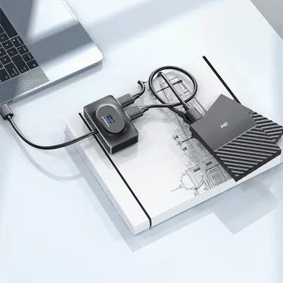 4-portni USB 3.0 kvadratni hub - Brzi prijenos podataka i proširenje Nema podataka