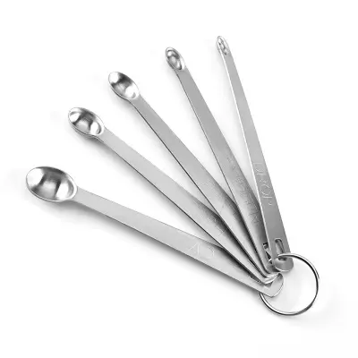 Mini set mjernih žlica od nehrđajućeg čelika - kuhinjski gadget od 5 komada Srebrna