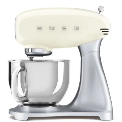 Kuhinjski robot Smeg SMF04CREU krem**