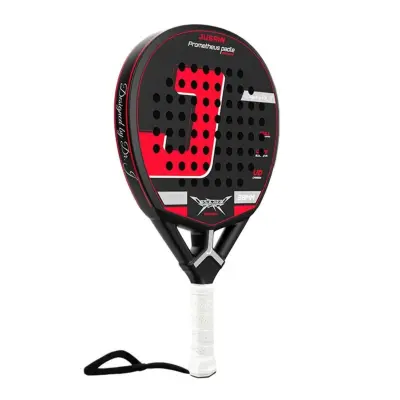 Padel reket od ugljičnih vlakana – lagan, snažan i precizan, višebojno
