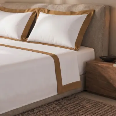 Set posteljine od 100% pamuka s dekorativnim satenskim rubom Bež | Komplet posteljine za jednokrevetni krevet | Ravna plahta 160x295 cm, napinjuća p