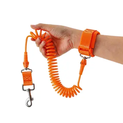 Reflektirajući zglobni povodac 1,5m s jastučićem i 360° rotacijom Orange