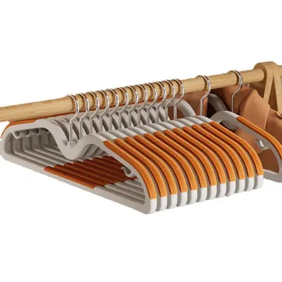 Set od 10 pločastih vješalica kratkog vrata, ABS, ušteda prostora Orange