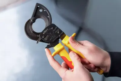 WIHA VDE ŠKARE ZA KABELE-RAČNA Cu-300mm2 Al-380mm2-fi34mm