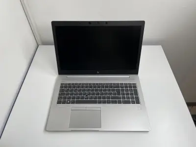 Obnovljen - kao nov - Laptop HP EliteBook 850 G5 / i5 / RAM 8 GB / 256GB 256 GB NVMe SSD / 15,6″ FHD