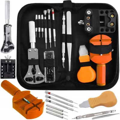 Set satova - komplet za popravak u torbi